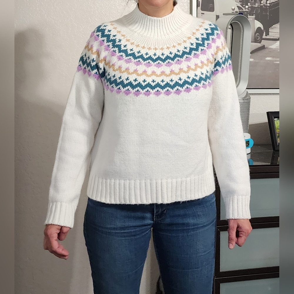 Ann Taylor Sweater Medium
